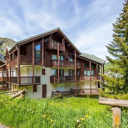 Duplex Confort Pour 4 Personnes Avec Balcon Et Terrasse à - Fr-1-263-92 Valloire