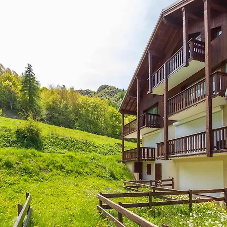 Duplex Confort Pour 4 Personnes Avec Balcon Et Terrasse à - Fr-1-263-92 * Valloire